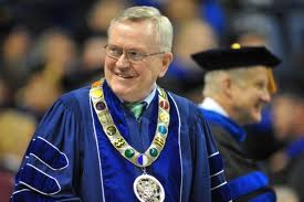 UConn_prez_nohat